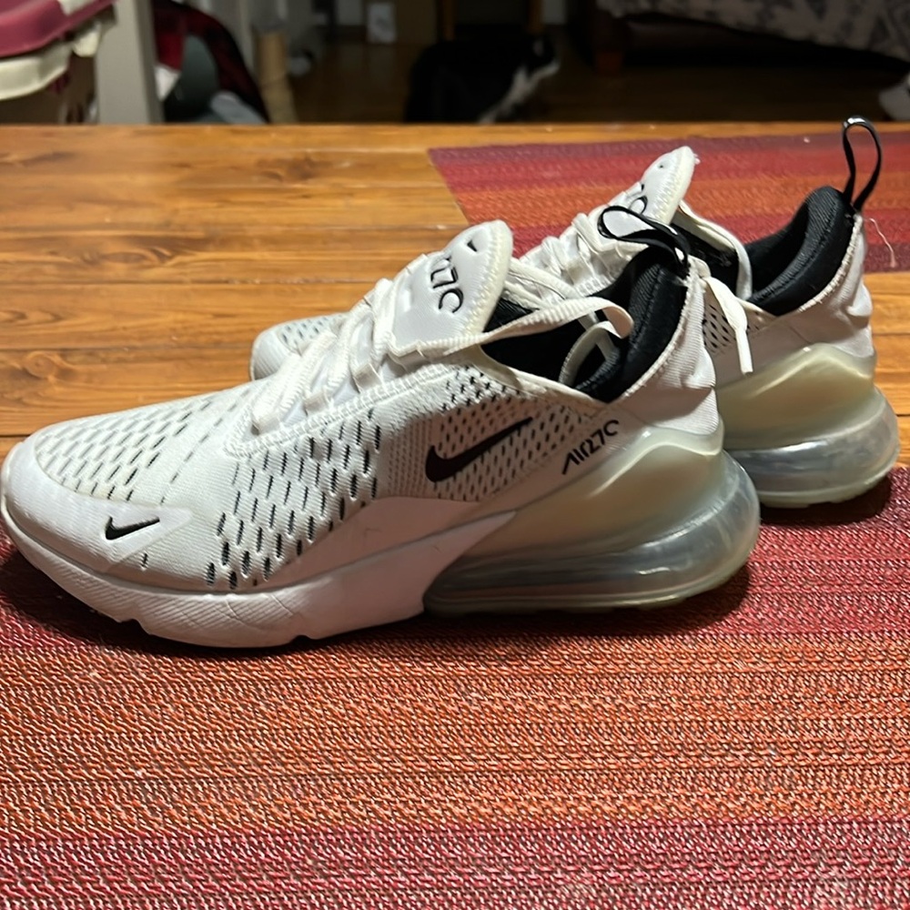 Nike air 270